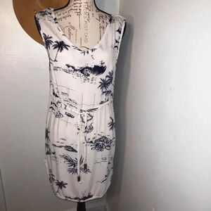 Palmwave Hawaii islands novelty print beaded drawstring waist dress/cover-up,Med